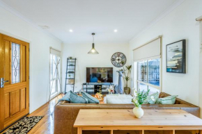 Glen Waverley 3BRM Vacation Home FreeParking Netflix